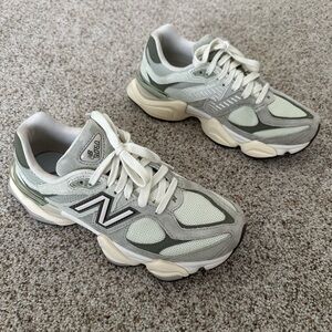 New Balance 9060 Sneakers